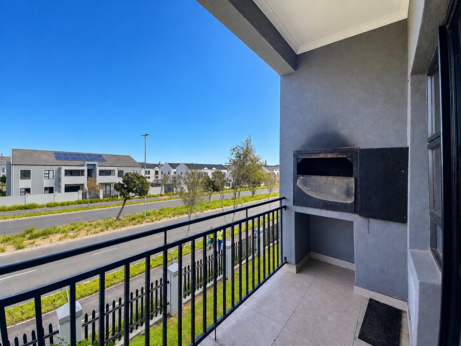 2 Bedroom Property for Sale in Burgundy Estate Western Cape